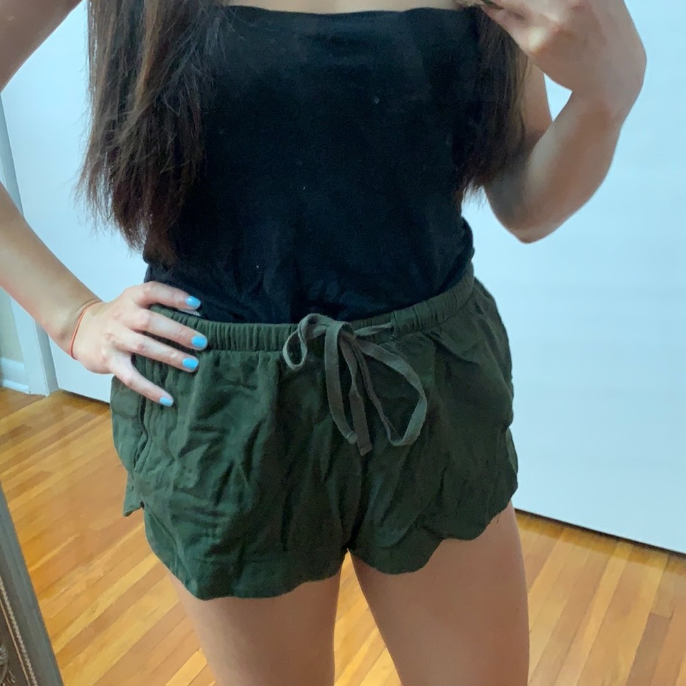 Forever21 Dark green shorts